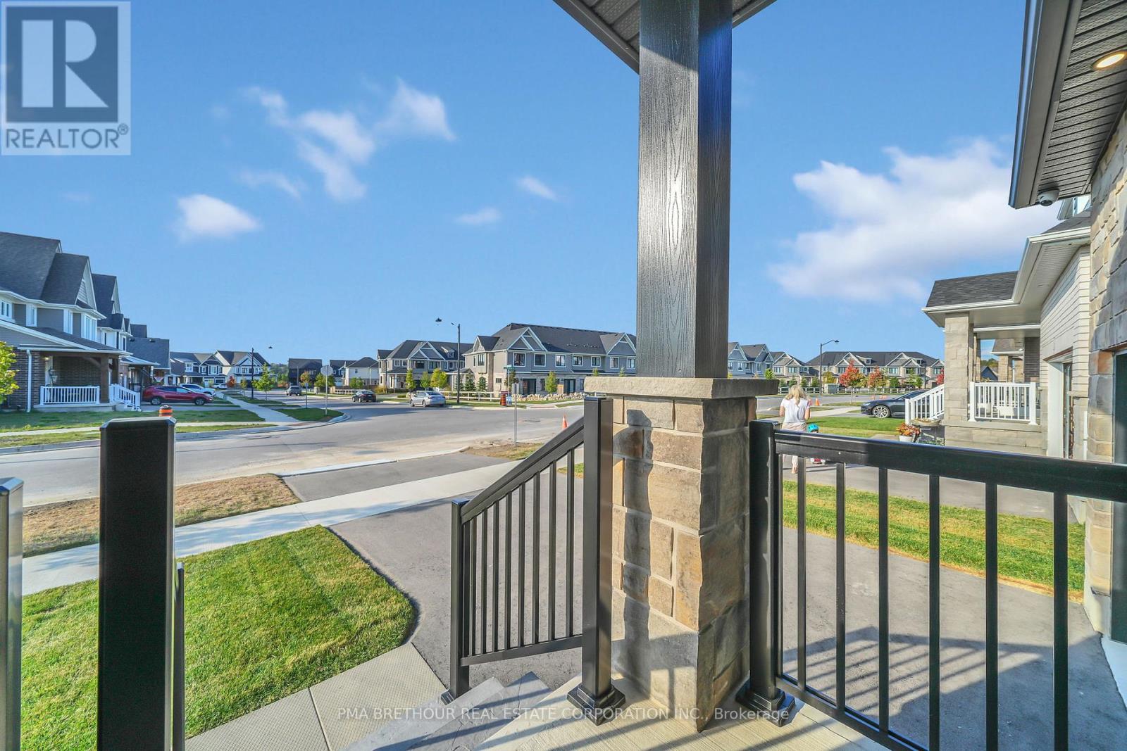 228 Haylock Avenue, Centre Wellington, Ontario  N0B 1S0 - Photo 4 - X12430478