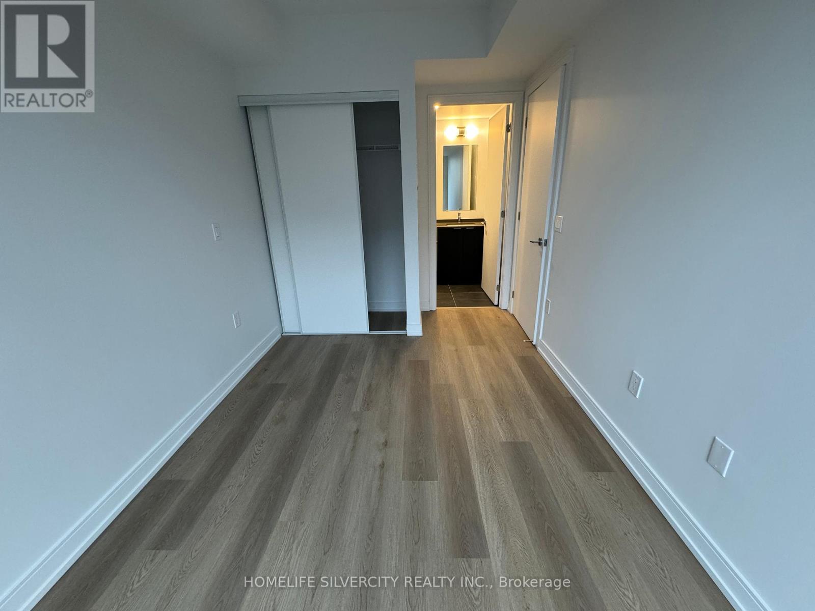 406 - 1 Jarvis Street, Hamilton, Ontario  L8R 3J2 - Photo 10 - X12430492