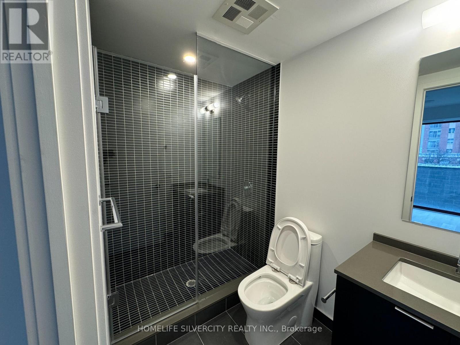406 - 1 Jarvis Street, Hamilton, Ontario  L8R 3J2 - Photo 12 - X12430492