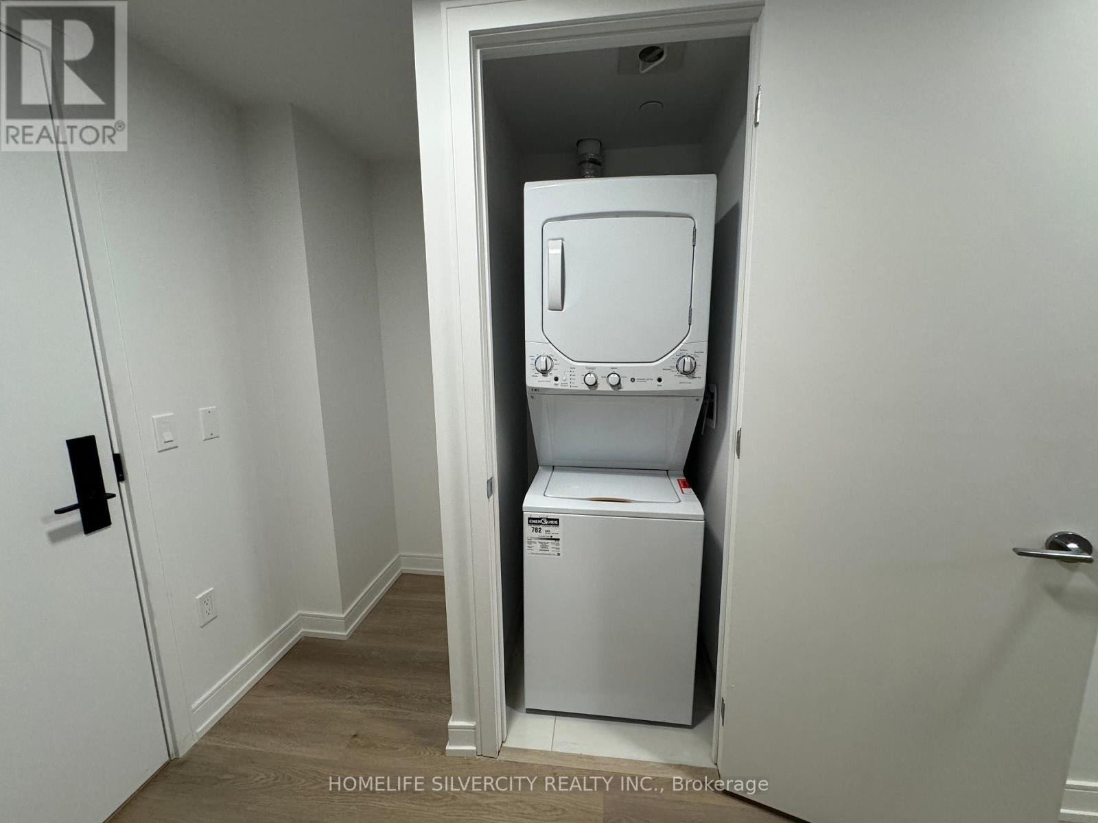 406 - 1 Jarvis Street, Hamilton, Ontario  L8R 3J2 - Photo 16 - X12430492