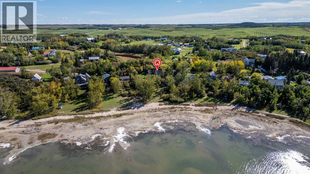 22 Front Street, White Sands, Alberta  T0C 2L1 - Photo 3 - A2207760