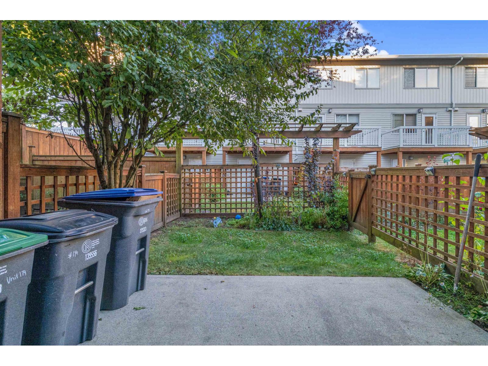 174 16177 83 Avenue, Surrey, British Columbia  V4N 5T3 - Photo 3 - R3052105