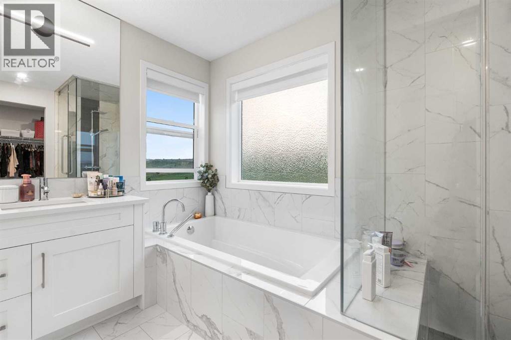 177 Sage Bluff Rise Nw, Calgary, Alberta  T3R 1W3 - Photo 21 - A2256506