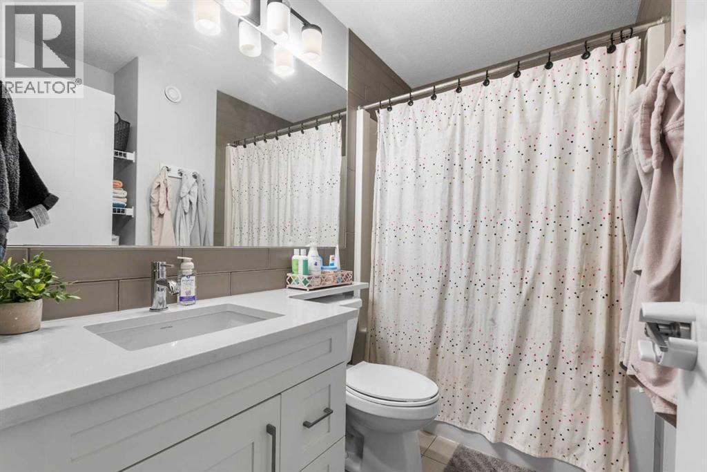 177 Sage Bluff Rise Nw, Calgary, Alberta  T3R 1W3 - Photo 24 - A2256506