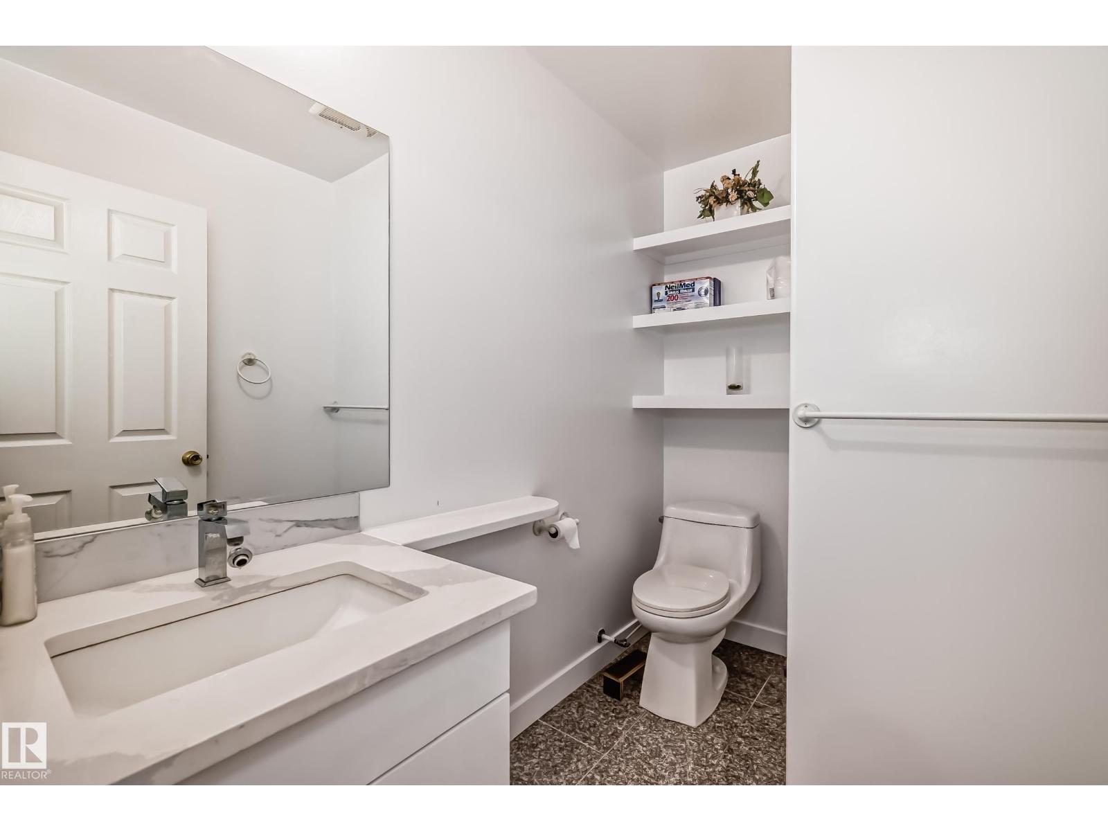 9646 73 Av Nw, Edmonton, Alberta  T6E 1B2 - Photo 11 - E4438838