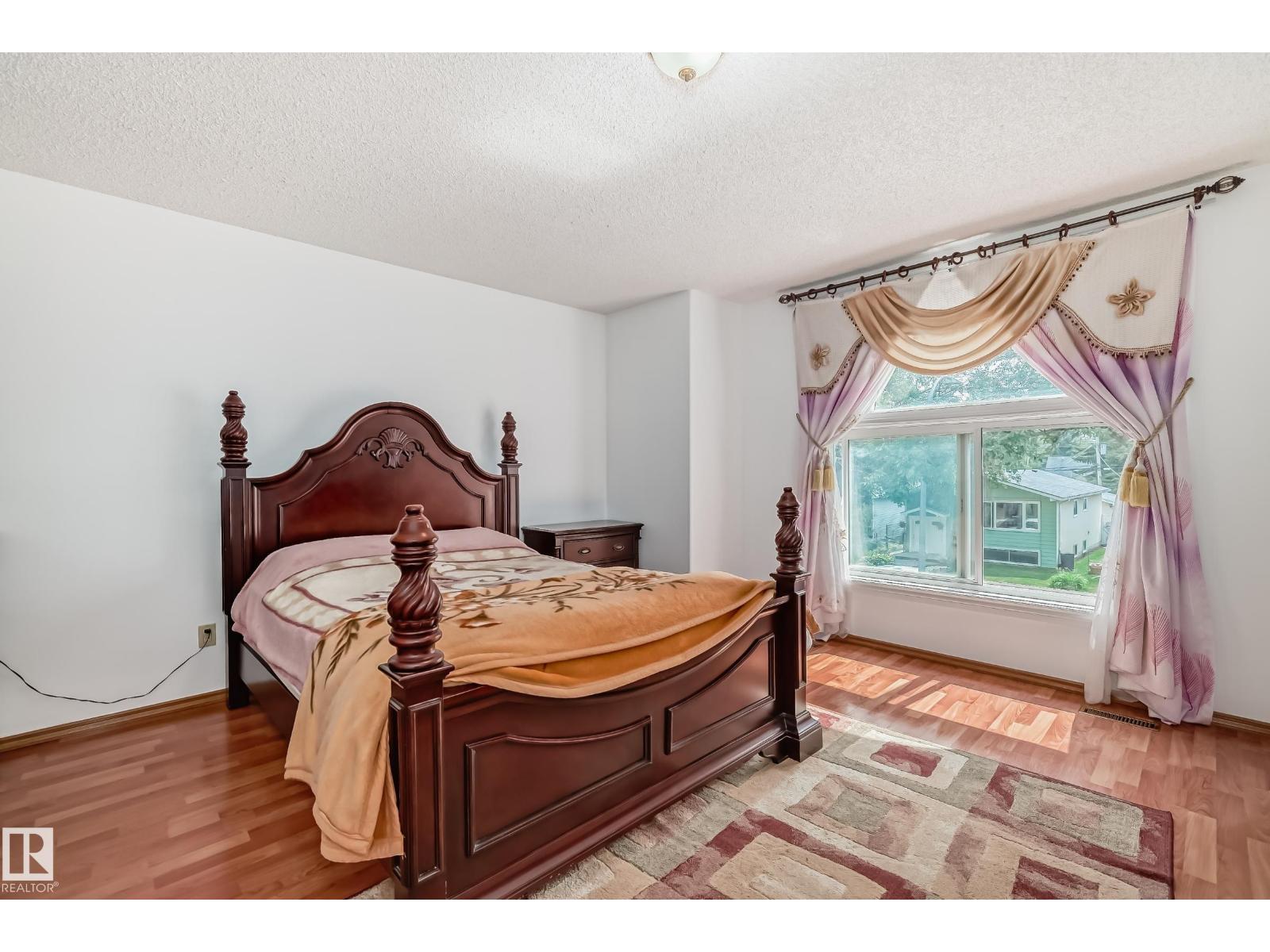 9646 73 Av Nw, Edmonton, Alberta  T6E 1B2 - Photo 17 - E4438838