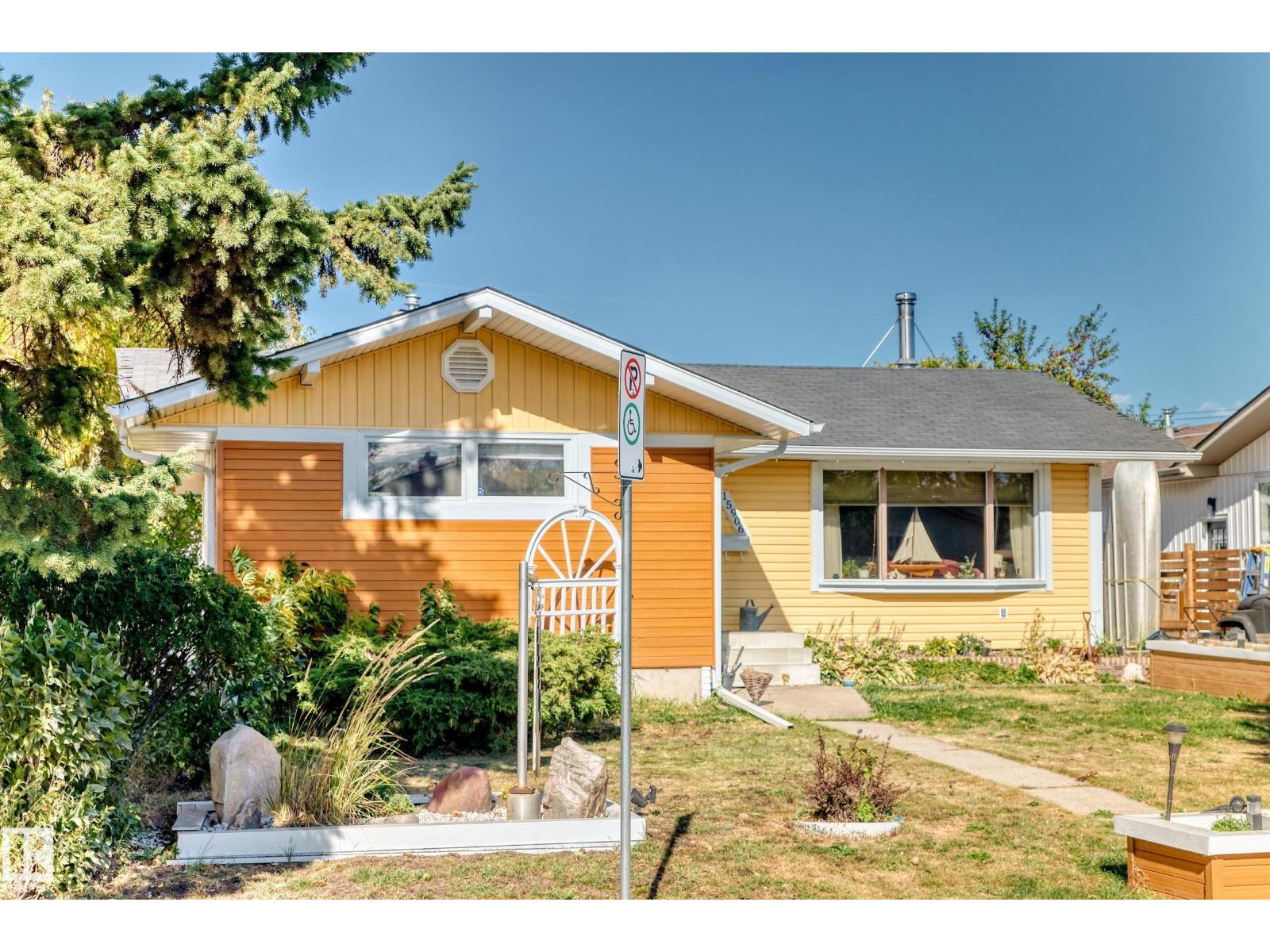 15906 92a Av Nw, Edmonton, Alberta  T5R 5C6 - Photo 3 - E4459842