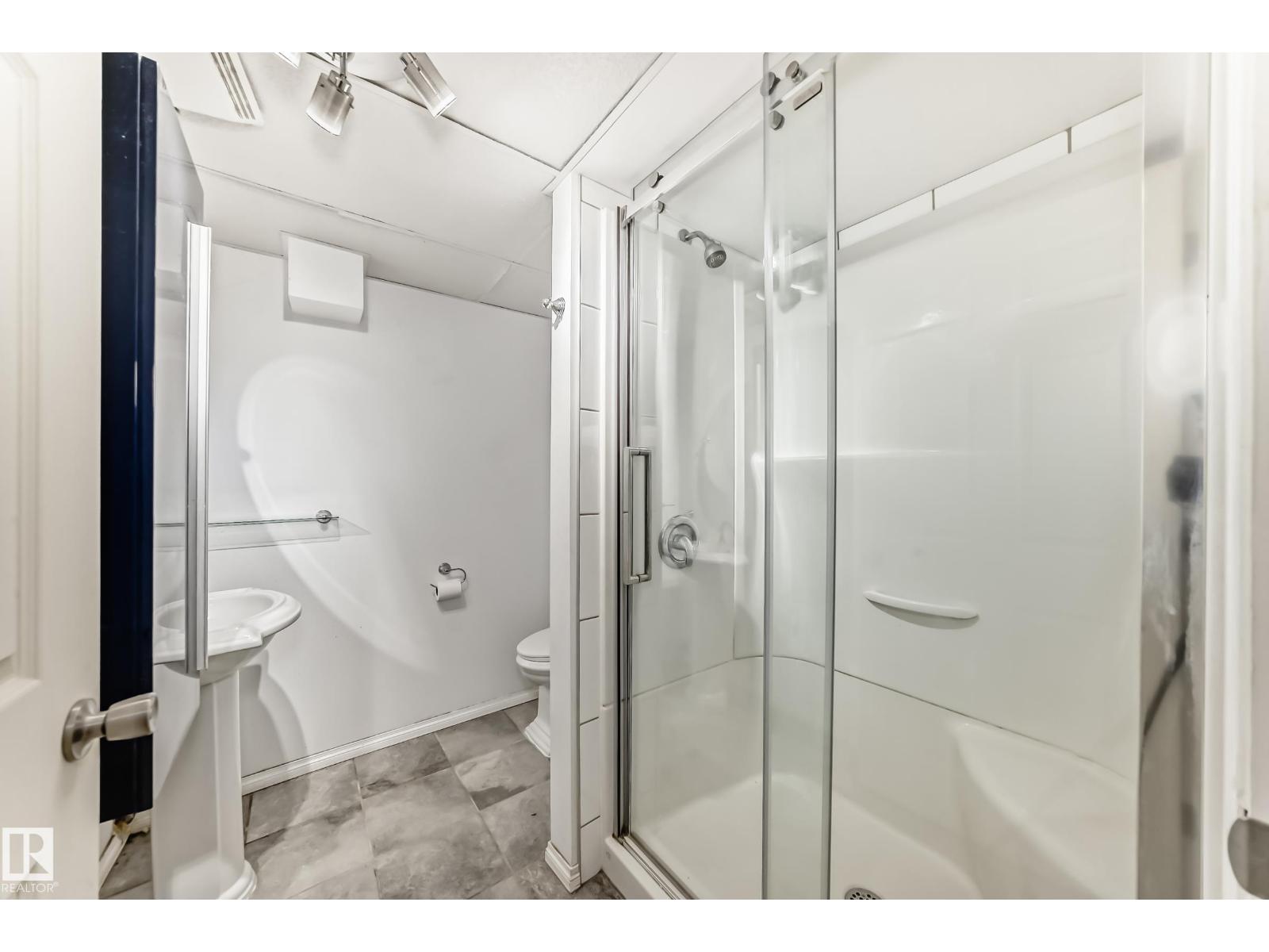 15906 92a Av Nw, Edmonton, Alberta  T5R 5C6 - Photo 39 - E4459842