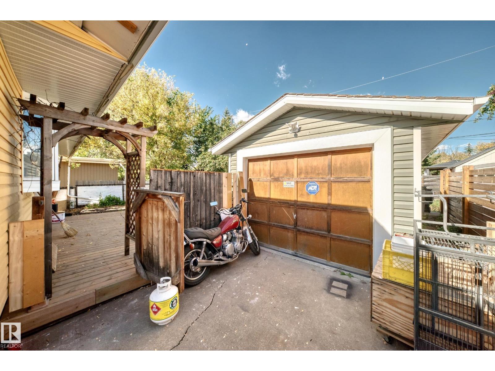 15906 92a Av Nw, Edmonton, Alberta  T5R 5C6 - Photo 45 - E4459842