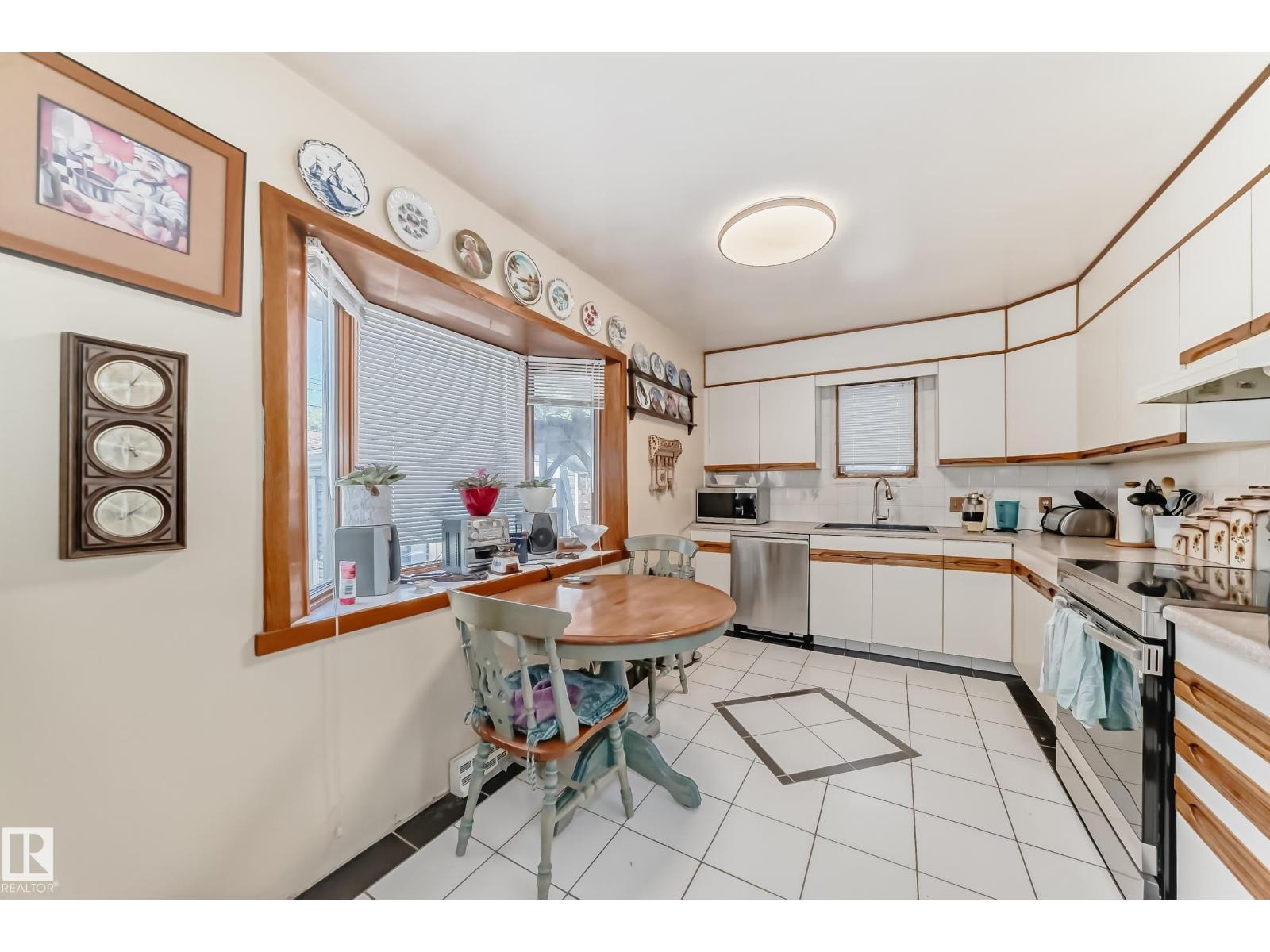 15906 92a Av Nw, Edmonton, Alberta  T5R 5C6 - Photo 8 - E4459842