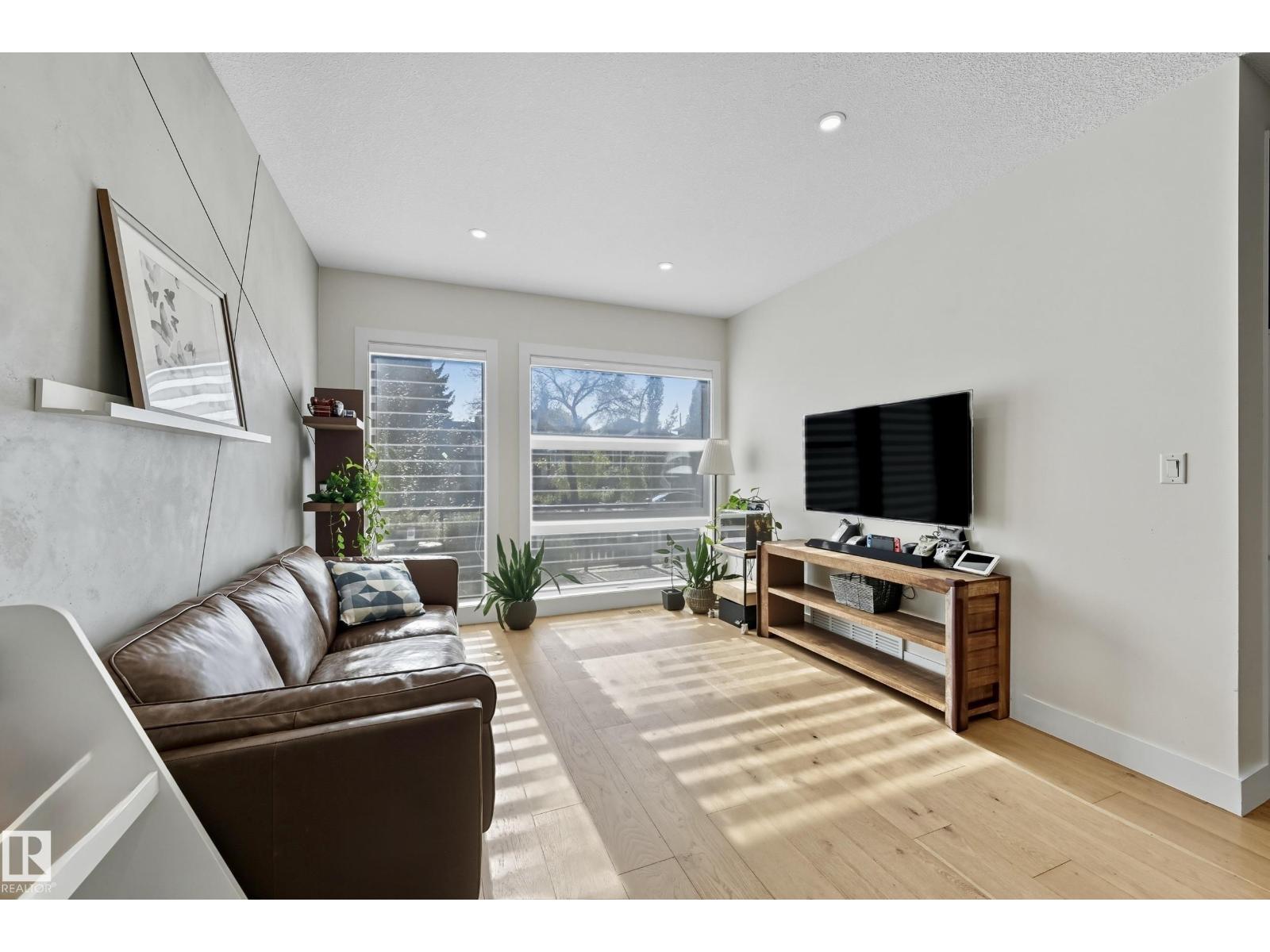 8806 85 Av Nw, Edmonton, Alberta  T6C 1G9 - Photo 15 - E4459844