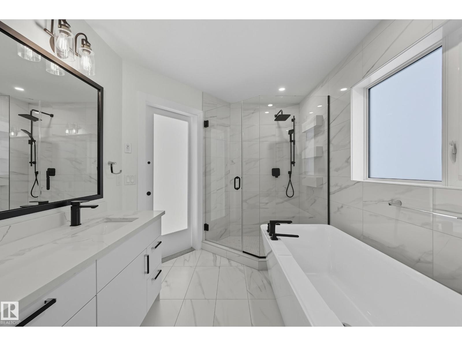 8806 85 Av Nw, Edmonton, Alberta  T6C 1G9 - Photo 35 - E4459844