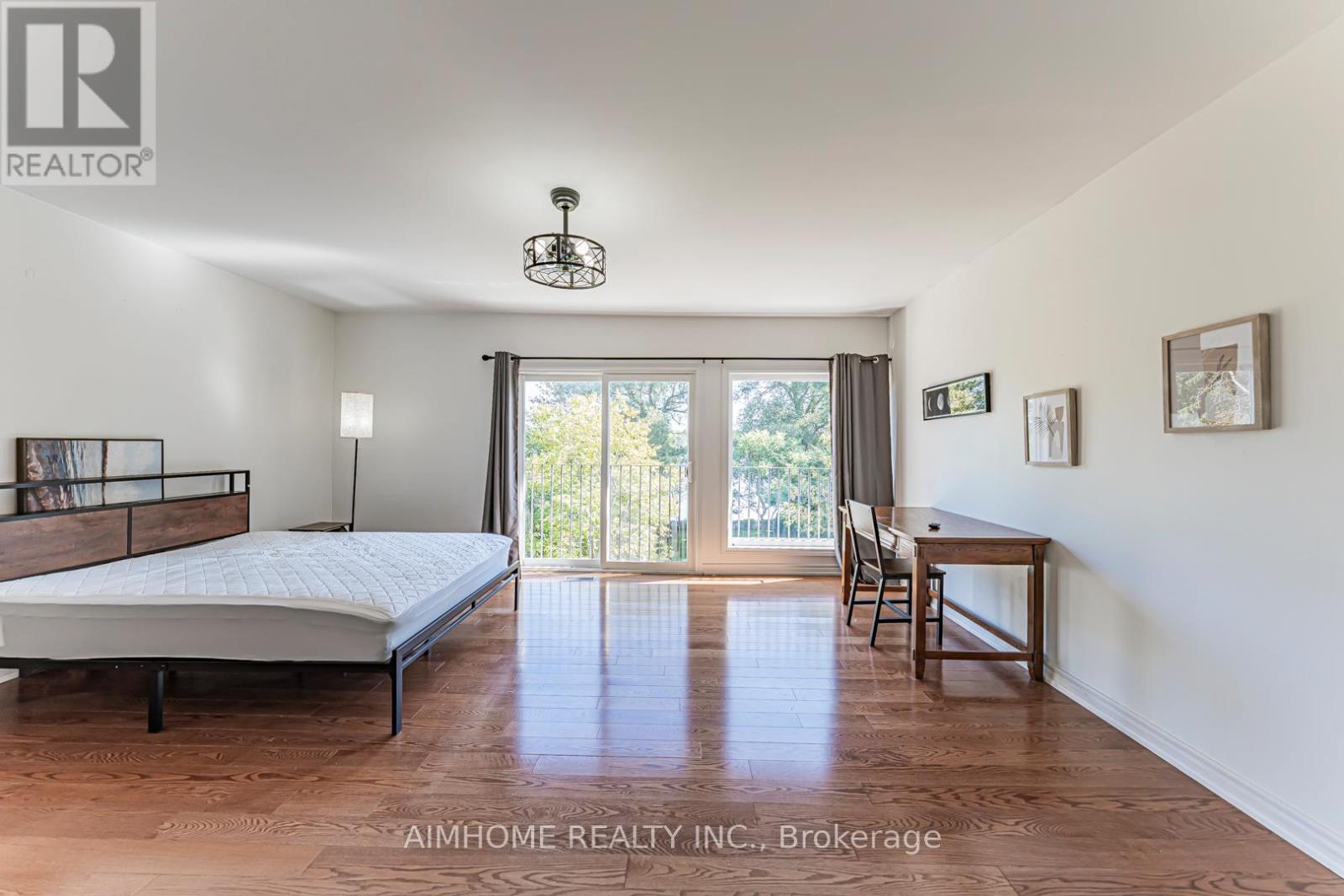 455 North Lake Road N, Richmond Hill, Ontario  L4E 3A6 - Photo 25 - N12409366
