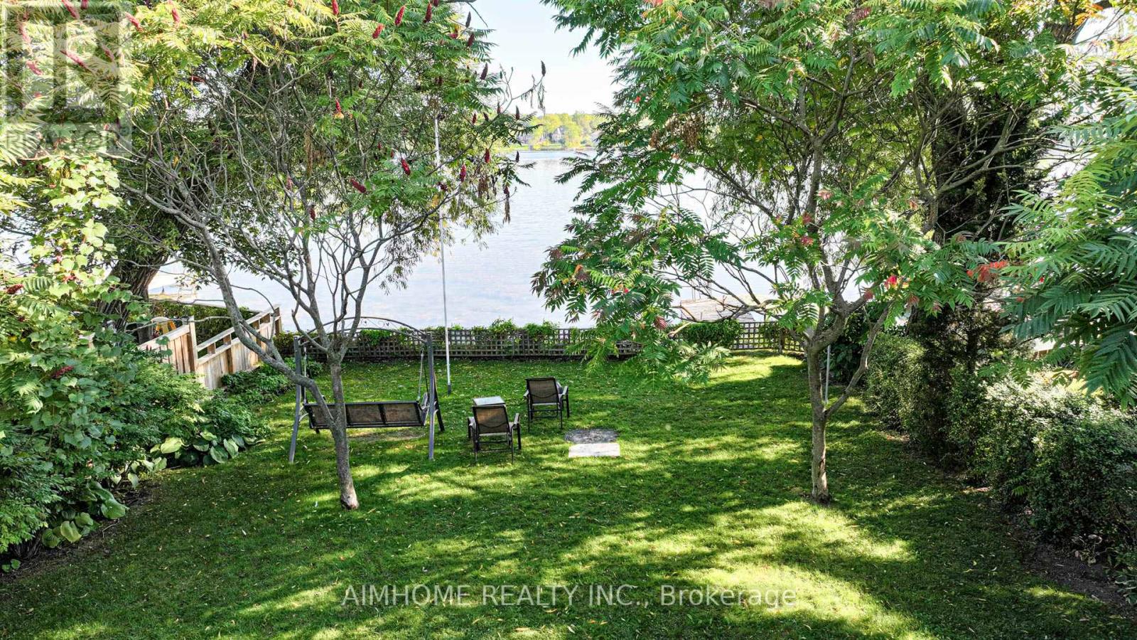 455 North Lake Road N, Richmond Hill, Ontario  L4E 3A6 - Photo 26 - N12409366