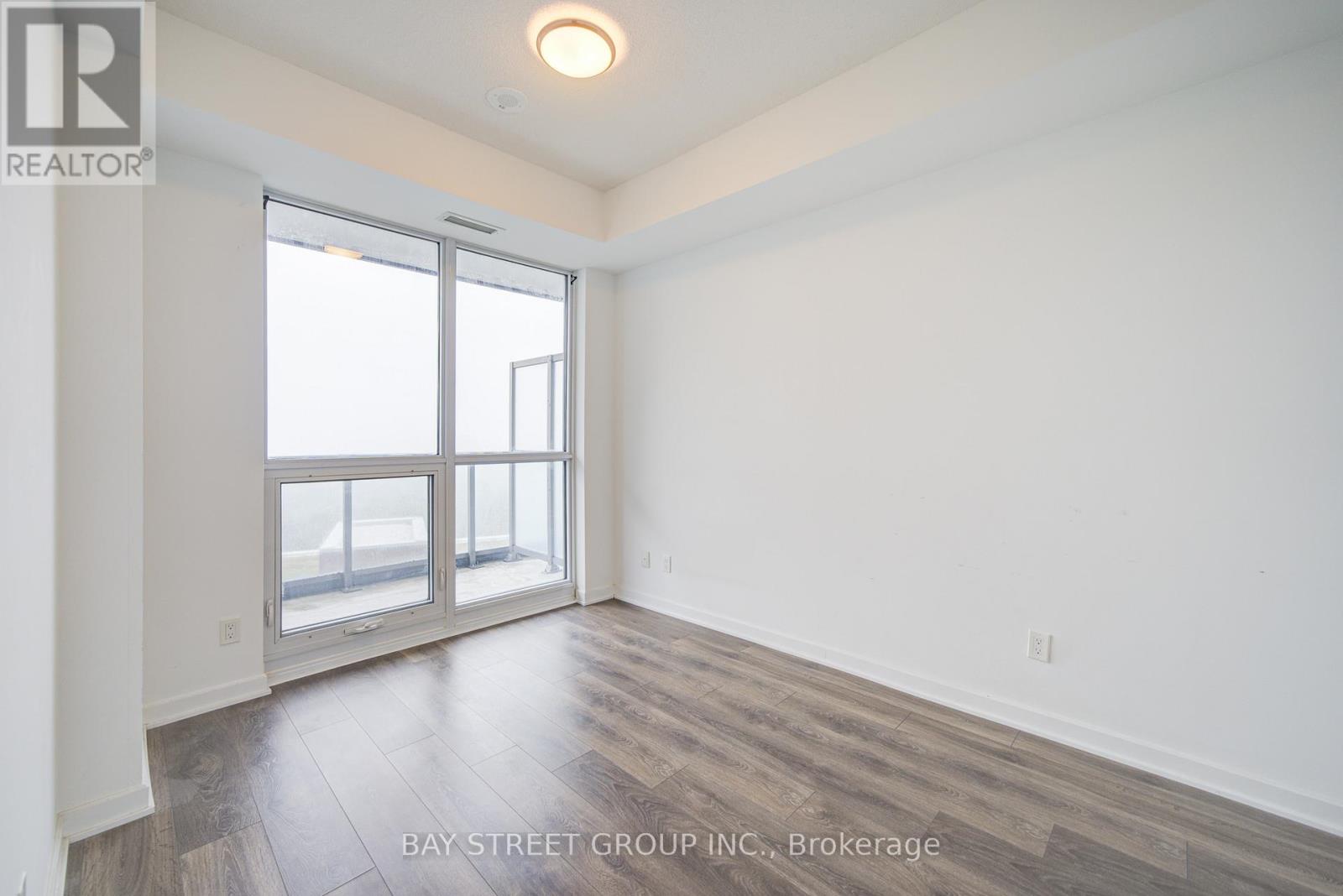 1009 - 38 Forest Manor Road, Toronto, Ontario  M2J 0H4 - Photo 15 - C12430532
