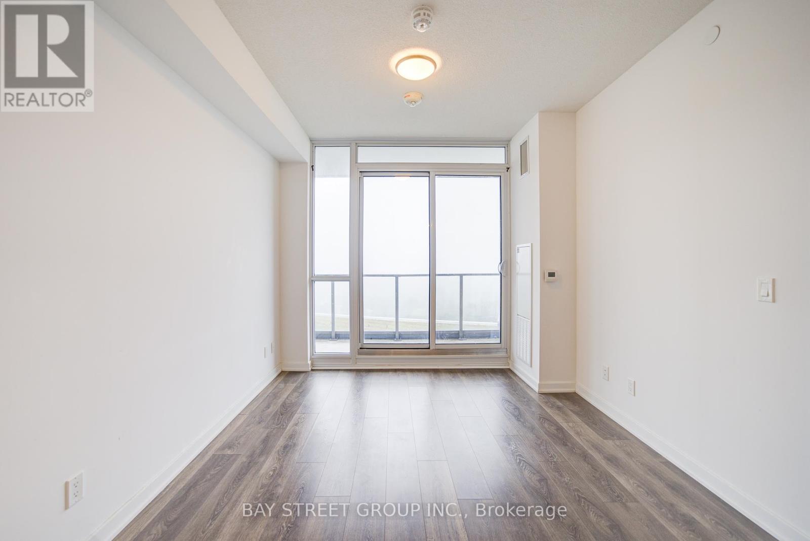 1009 - 38 Forest Manor Road, Toronto, Ontario  M2J 0H4 - Photo 9 - C12430532
