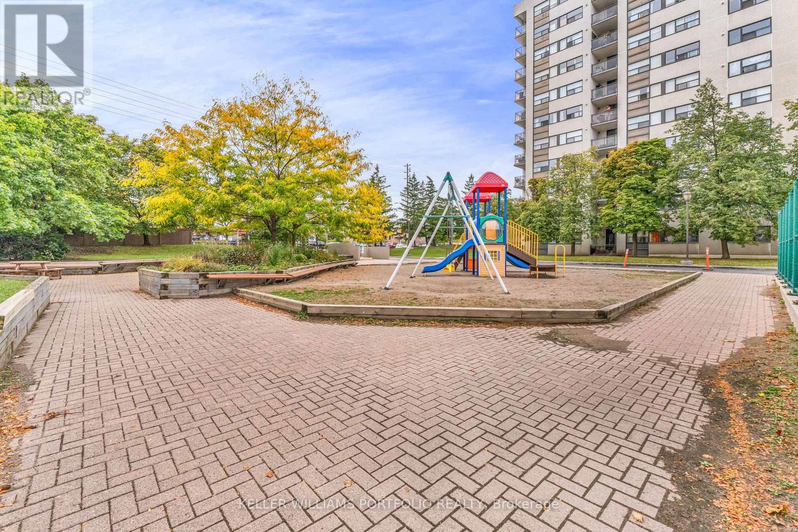 901 - 2900 Battleford Road, Mississauga, Ontario  L5N 2V9 - Photo 34 - W12429431