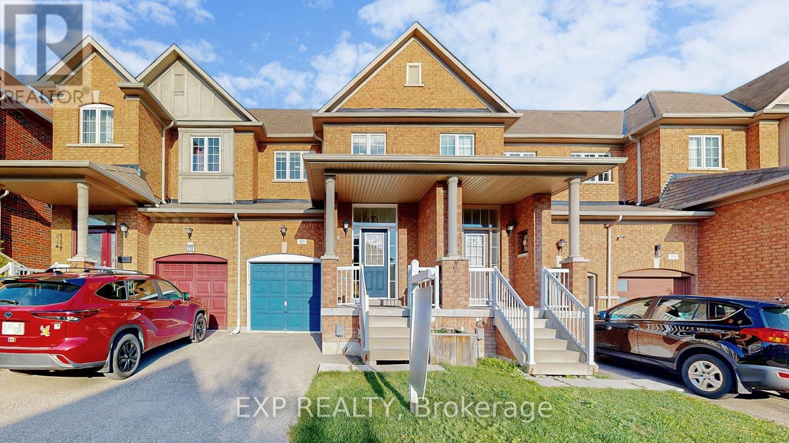 208 Lageer Drive, Whitchurch-Stouffville, Ontario  L4A 0X1 - Photo 1 - N12430517