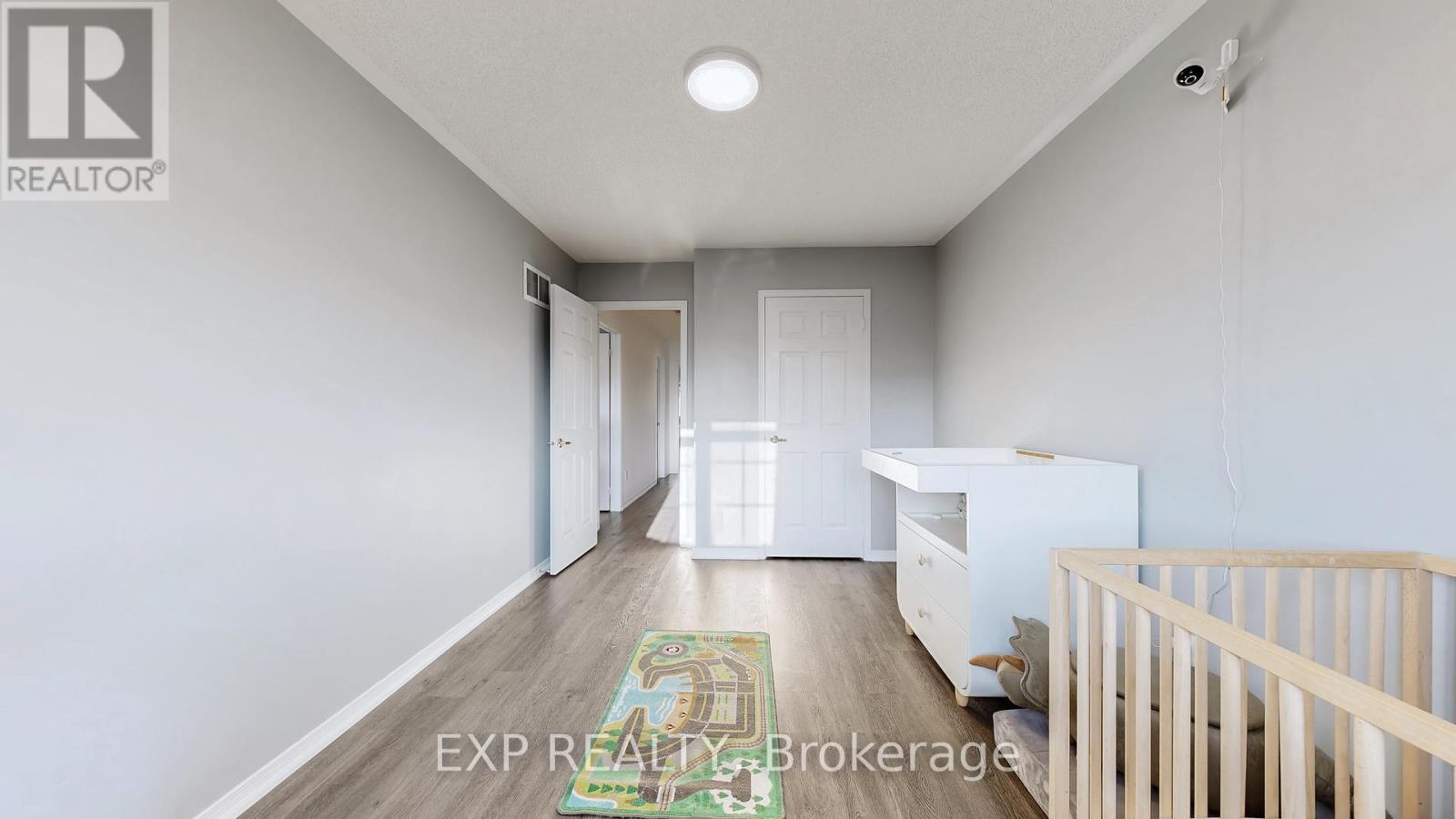 208 Lageer Drive, Whitchurch-Stouffville, Ontario  L4A 0X1 - Photo 28 - N12430517