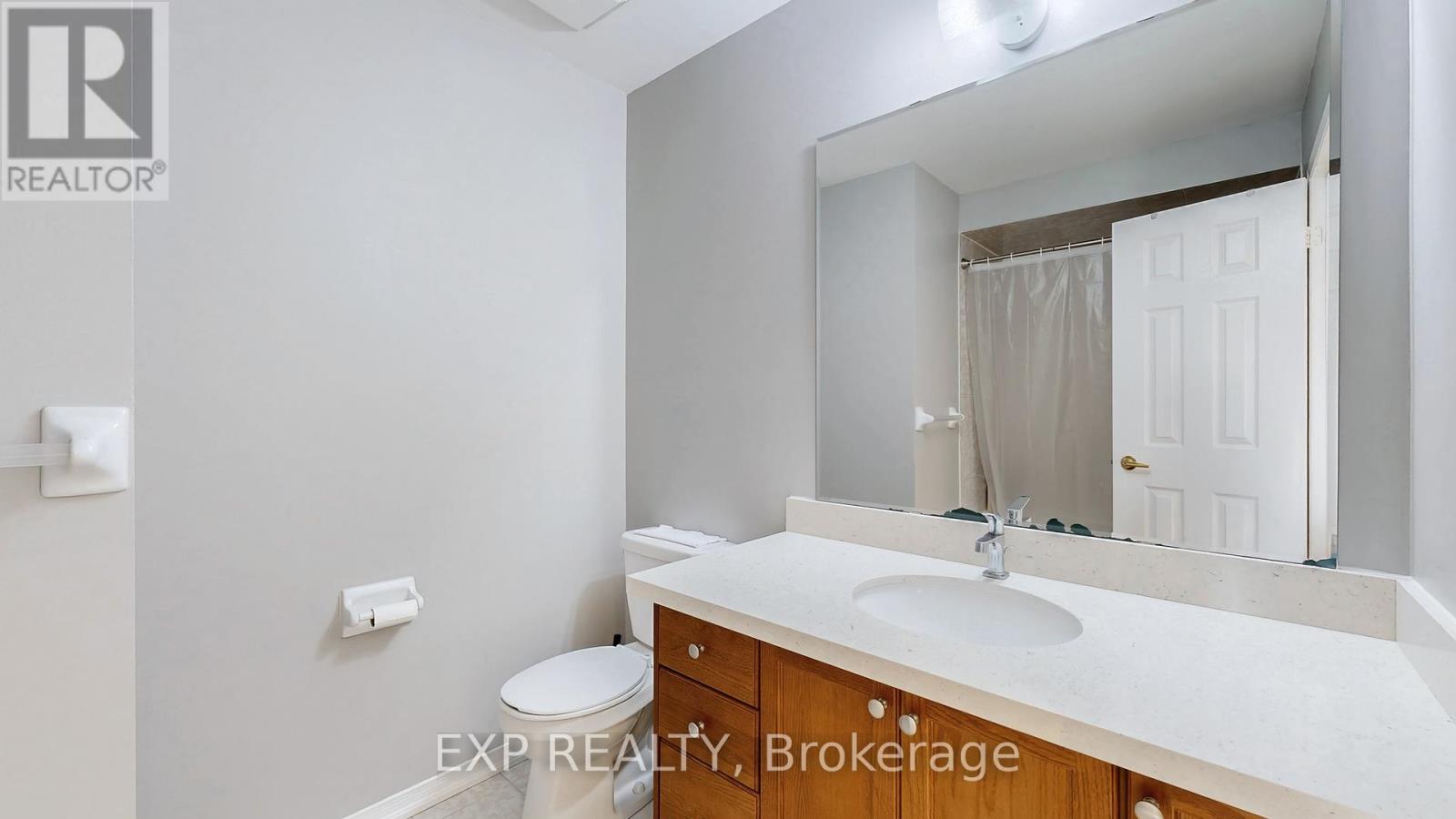 208 Lageer Drive, Whitchurch-Stouffville, Ontario  L4A 0X1 - Photo 29 - N12430517