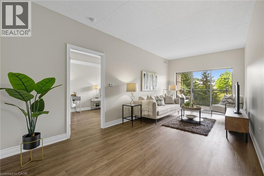 2075 Amherst Heights Drive Unit# 215, Burlington, Ontario  L7P 5B8 - Photo 4 - 40773902