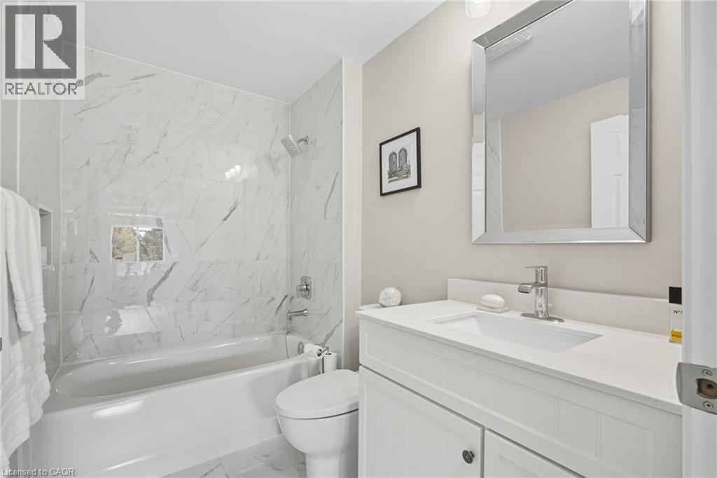2075 Amherst Heights Drive Unit# 215, Burlington, Ontario  L7P 5B8 - Photo 12 - 40773902