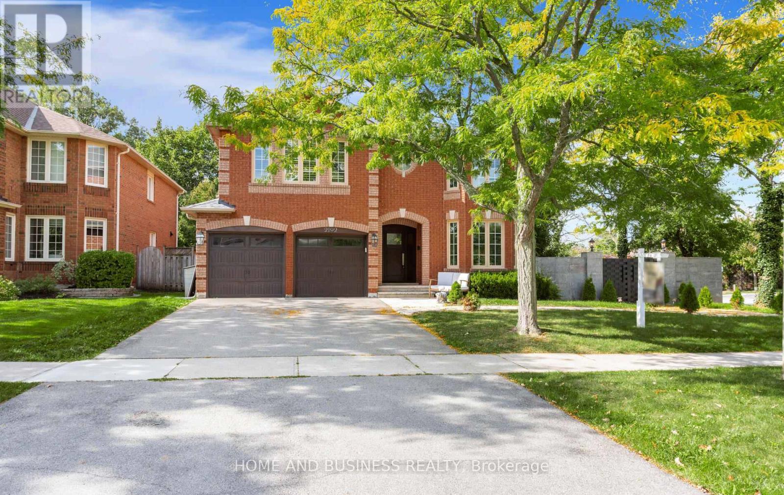 2192 OAKMEAD BOULEVARD, Oakville, Ontario