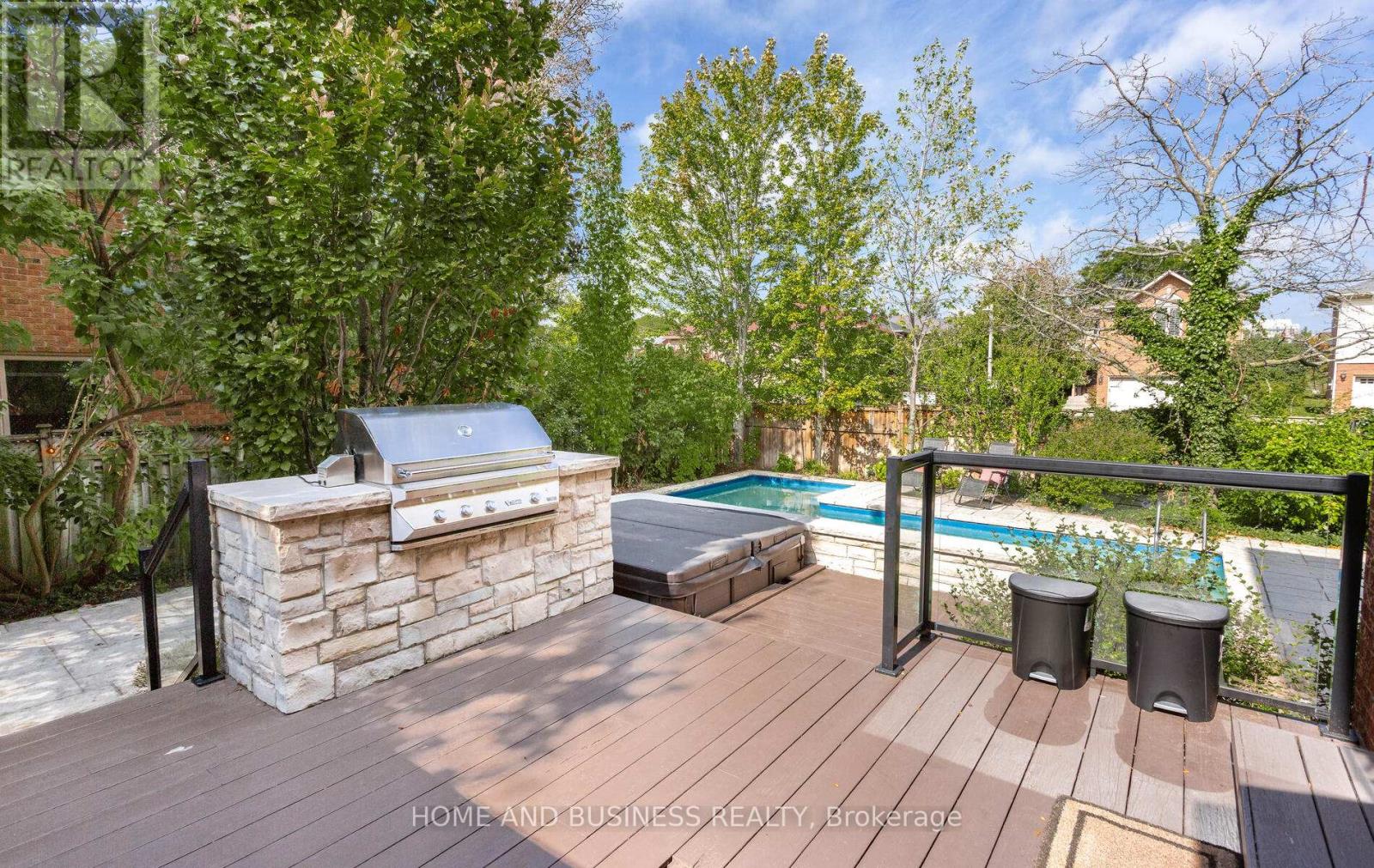 2192 Oakmead Boulevard, Oakville, Ontario  L6H 6B4 - Photo 40 - W12430528