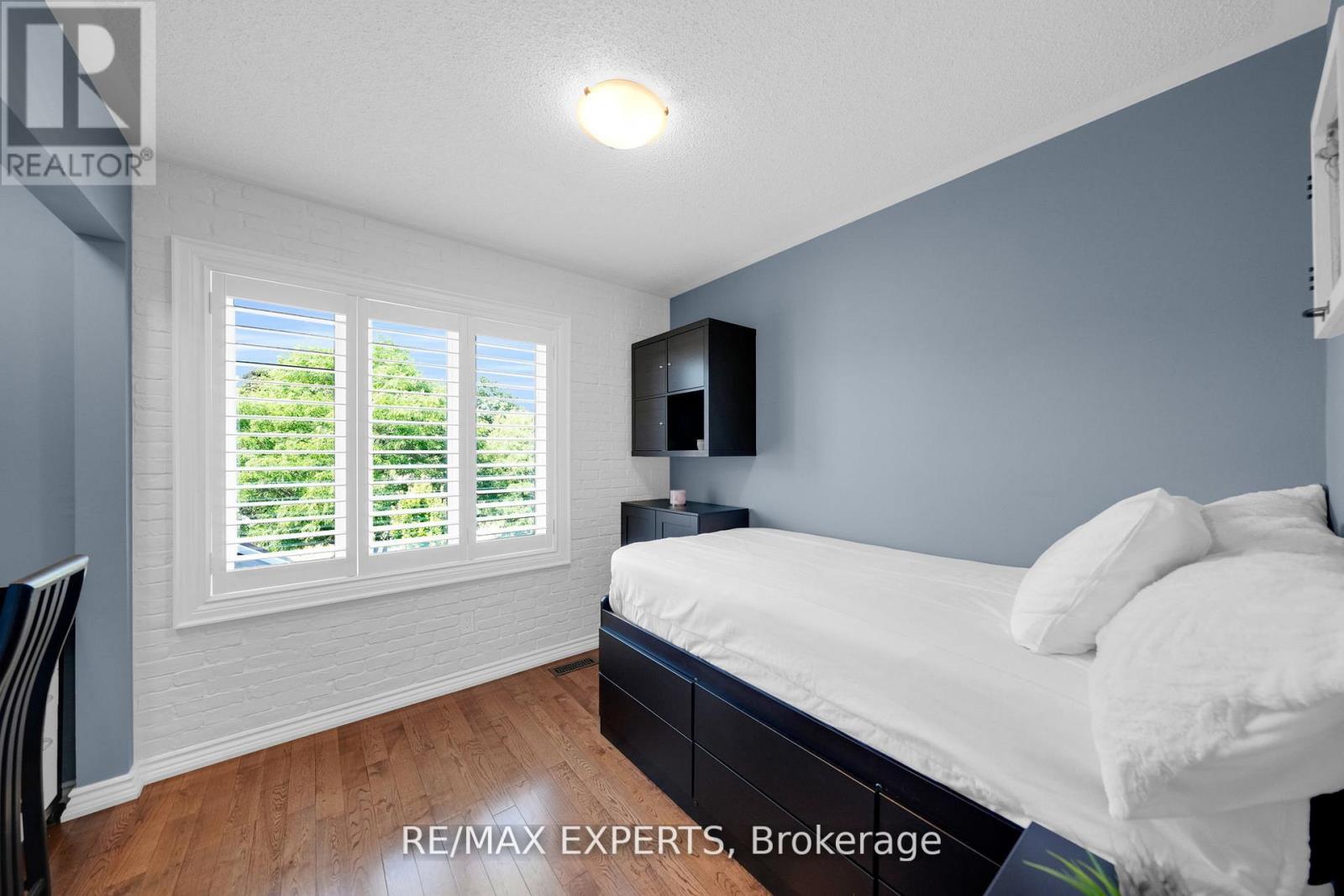 44 Sunkist Valley Road, Caledon, Ontario  L7E 1T1 - Photo 28 - W12430529
