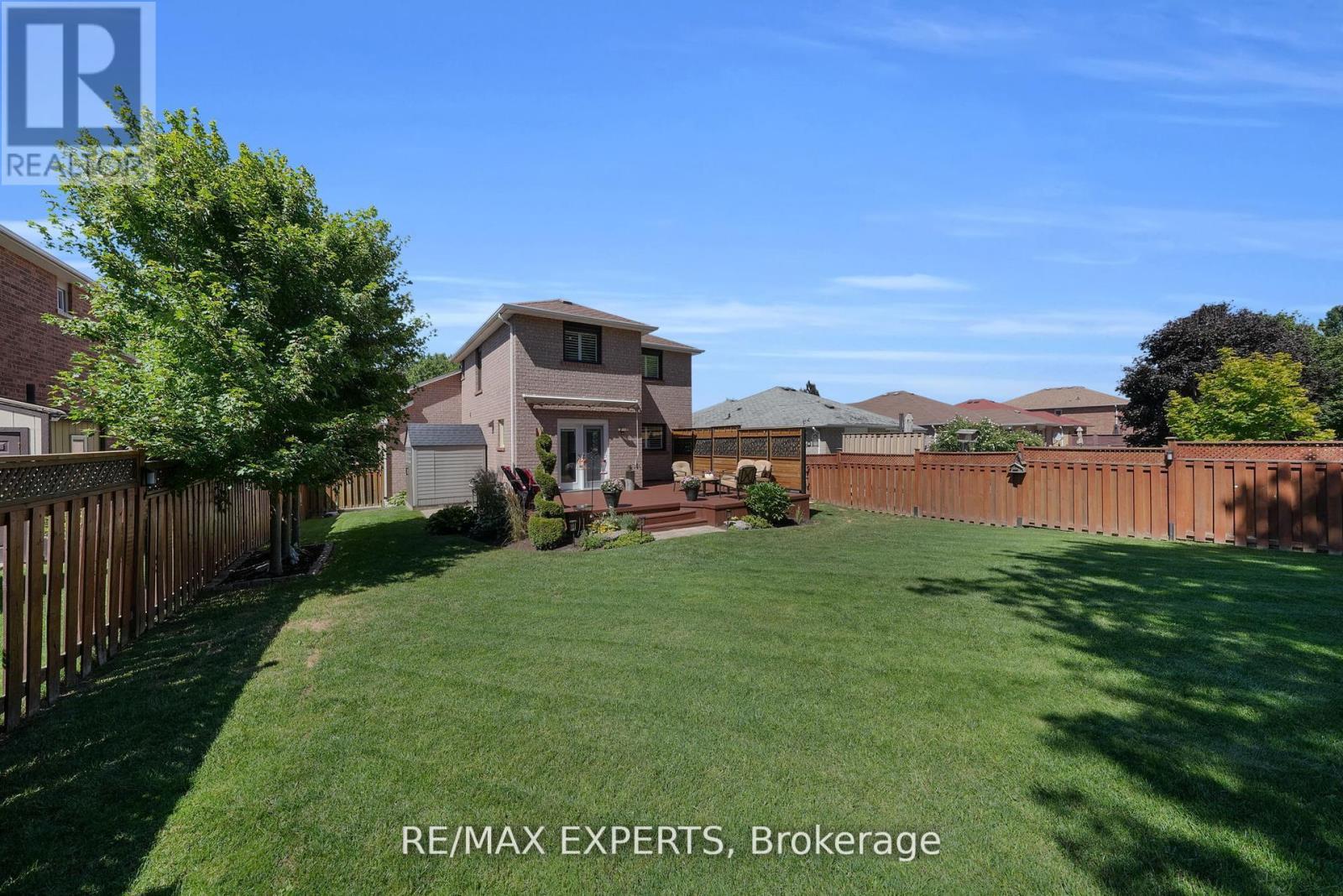 44 Sunkist Valley Road, Caledon, Ontario  L7E 1T1 - Photo 39 - W12430529