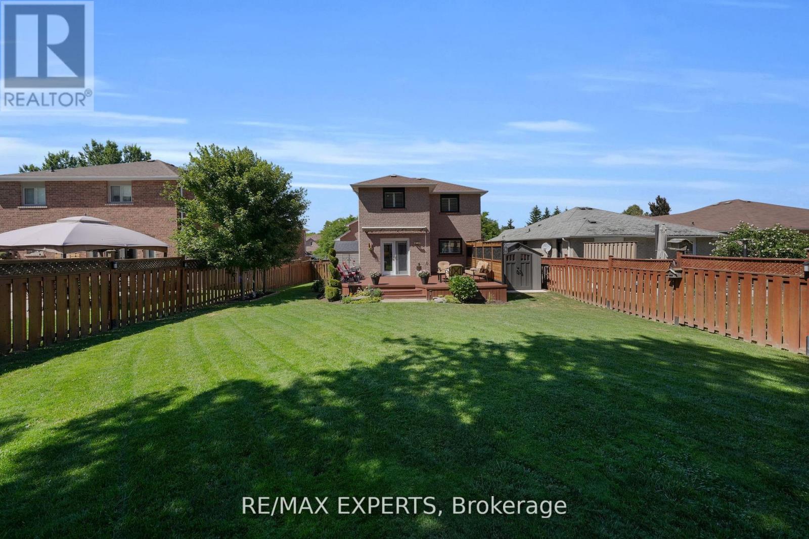 44 Sunkist Valley Road, Caledon, Ontario  L7E 1T1 - Photo 40 - W12430529