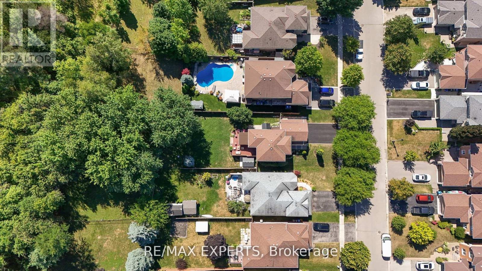 44 Sunkist Valley Road, Caledon, Ontario  L7E 1T1 - Photo 45 - W12430529