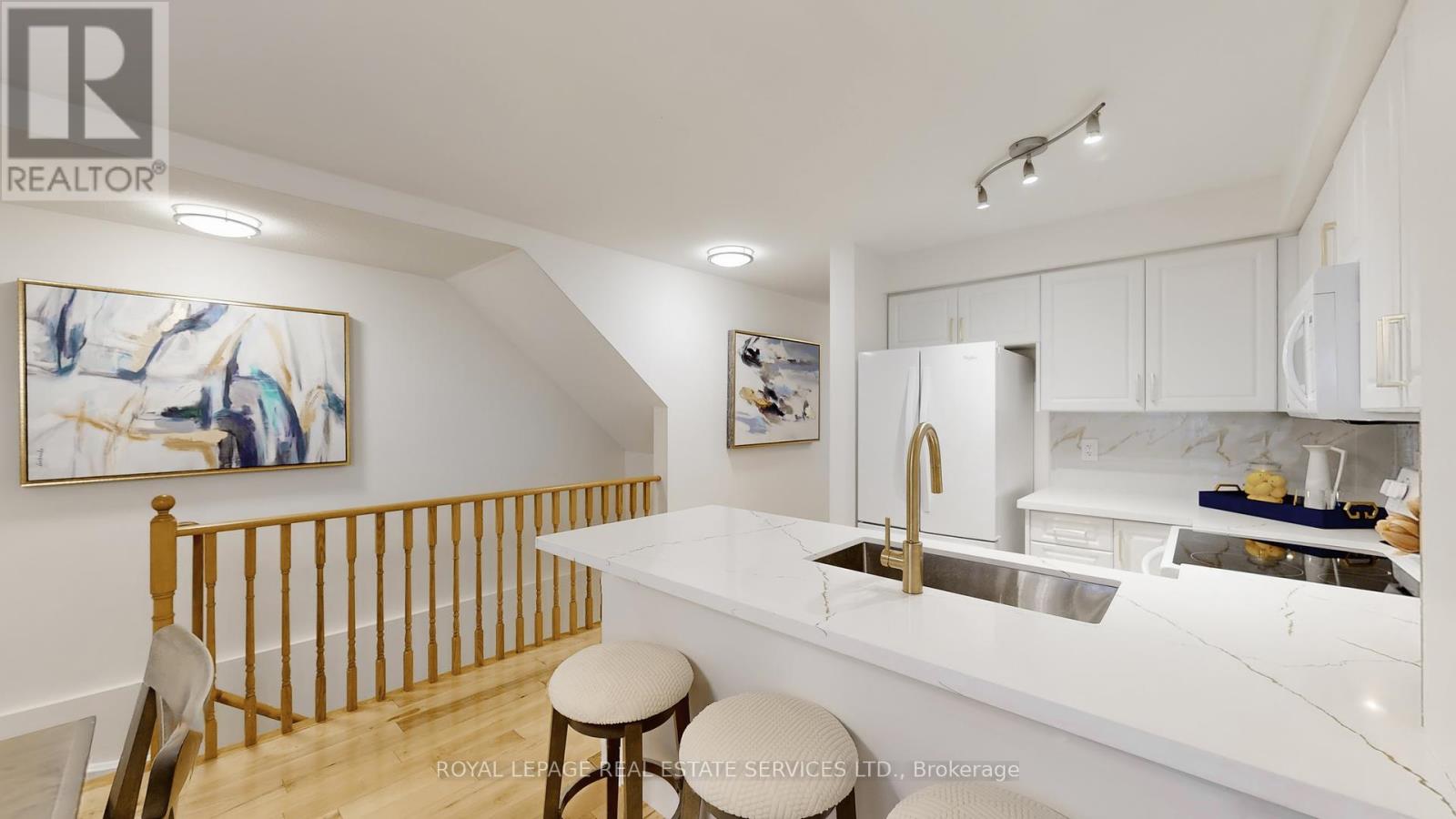 4 - 5050 Intrepid Drive, Mississauga, Ontario  L5M 0E5 - Photo 14 - W12429118