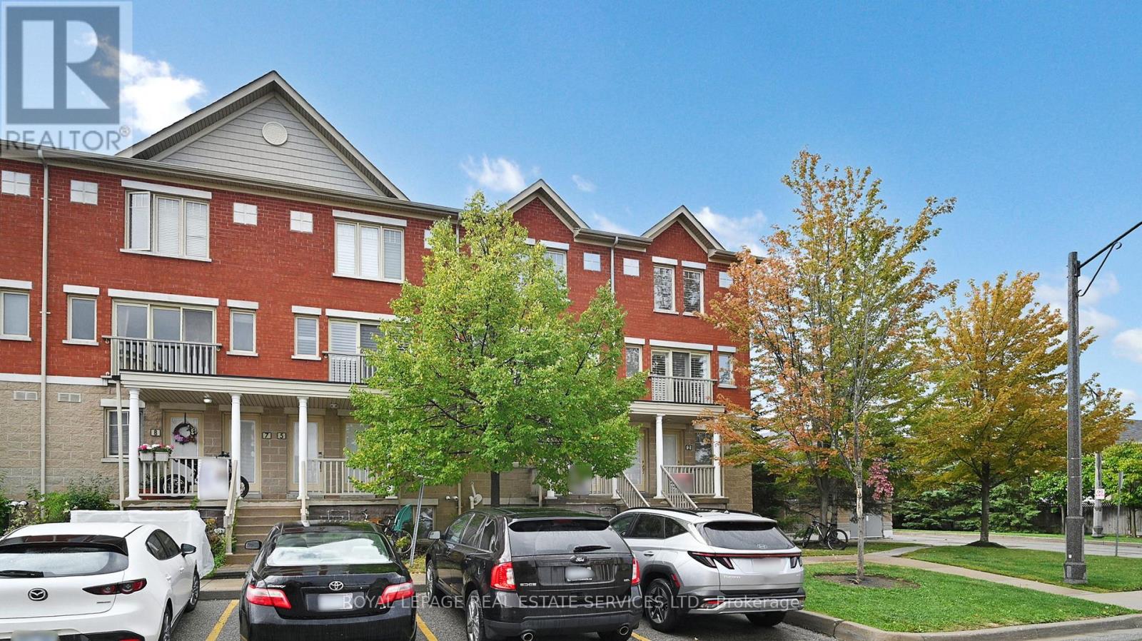 4 - 5050 Intrepid Drive, Mississauga, Ontario  L5M 0E5 - Photo 1 - W12429118
