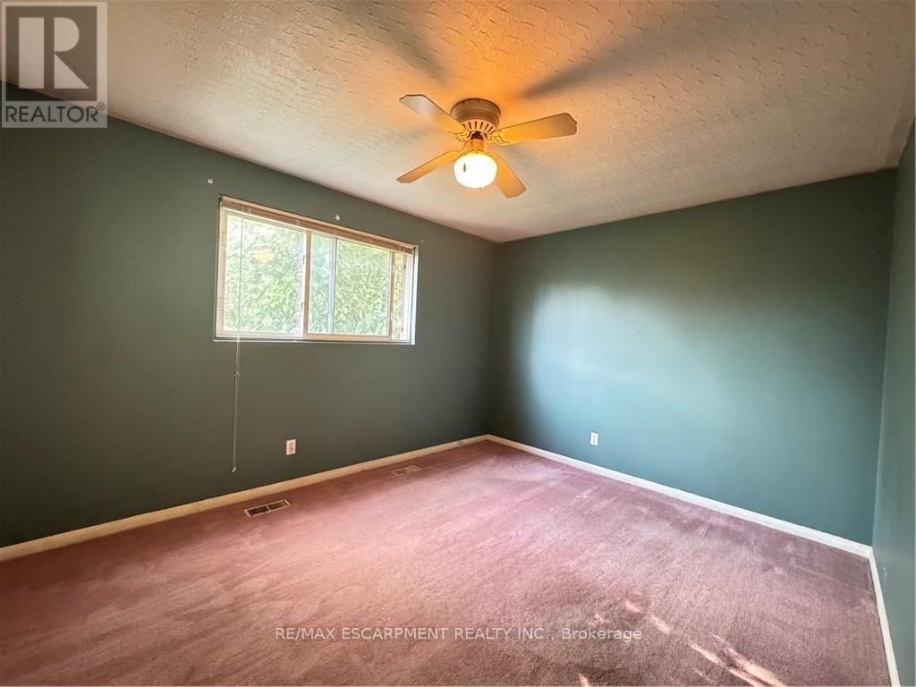 176 Laurier Avenue, Hamilton, Ontario  L9C 3S6 - Photo 8 - X12397540