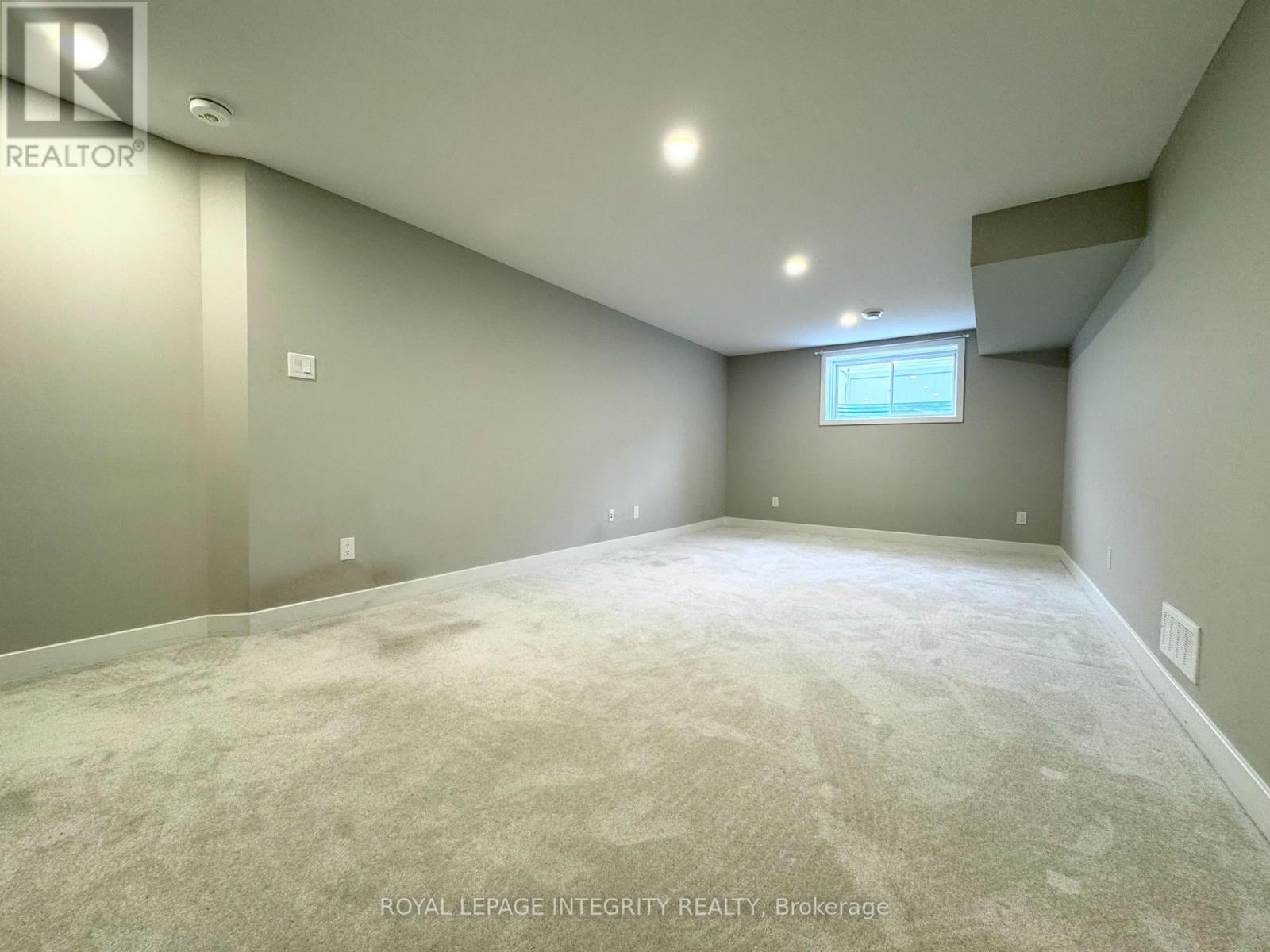 722 Twist Way, Ottawa, Ontario  K2V 0M8 - Photo 30 - X12430571
