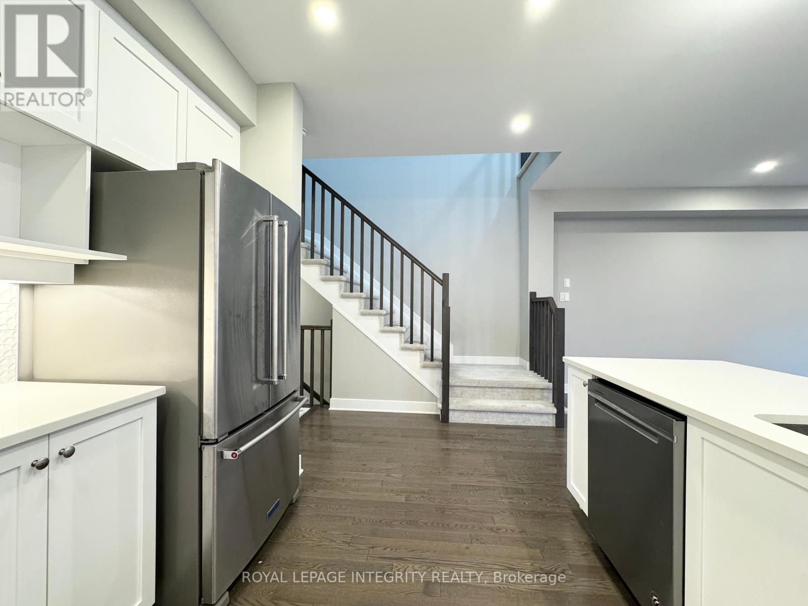 722 Twist Way, Ottawa, Ontario  K2V 0M8 - Photo 6 - X12430571