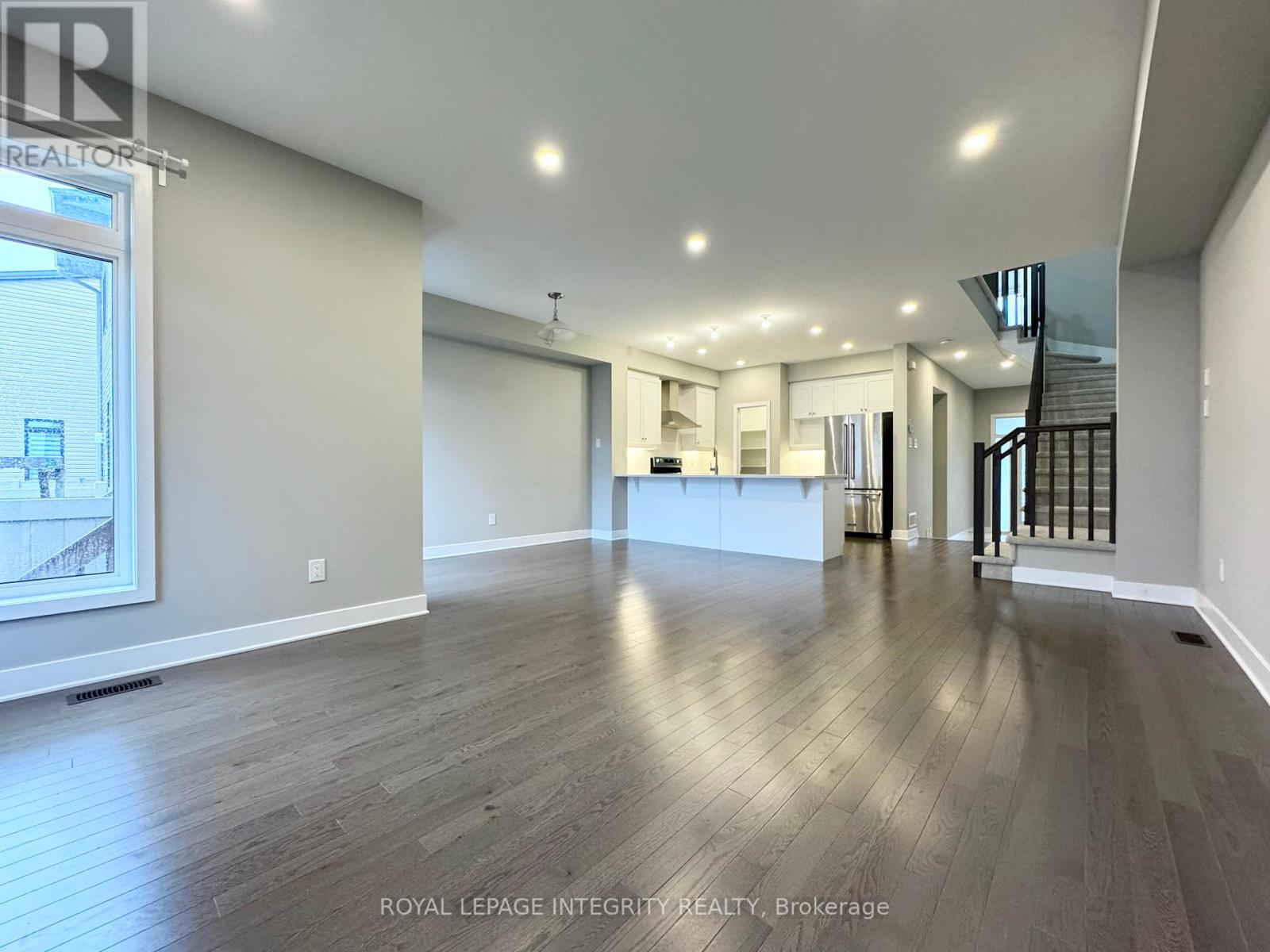 722 Twist Way, Ottawa, Ontario  K2V 0M8 - Photo 9 - X12430571