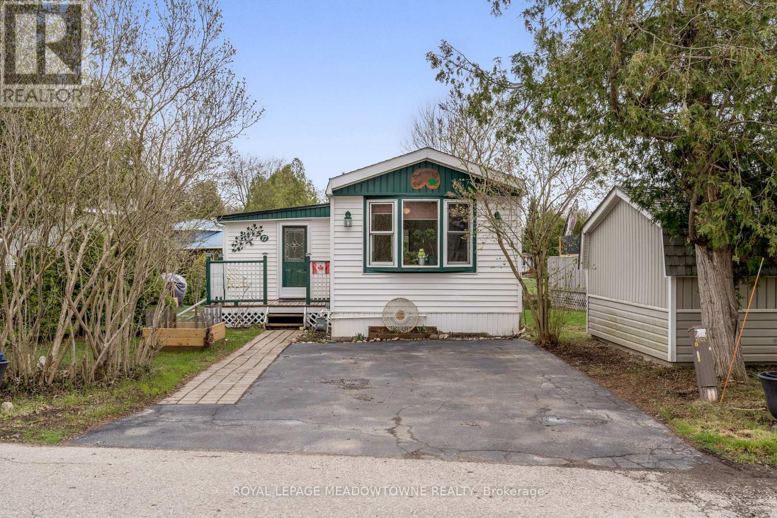 17 MILLCREEK ROAD, Puslinch, Ontario