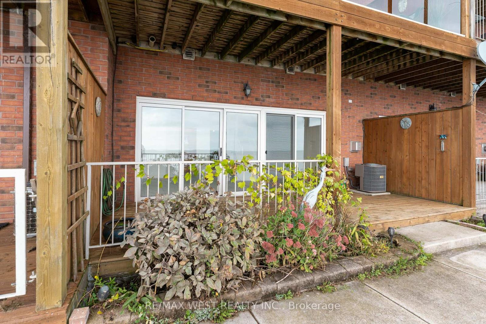 3 - 114 Brown Street, Norfolk, Ontario  N0A 1N7 - Photo 37 - X12430523