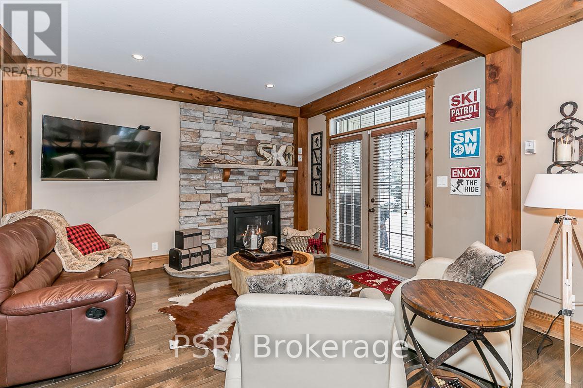 145 Snowbridge Way, Blue Mountains, Ontario  L9Y 0V1 - Photo 11 - X12430586