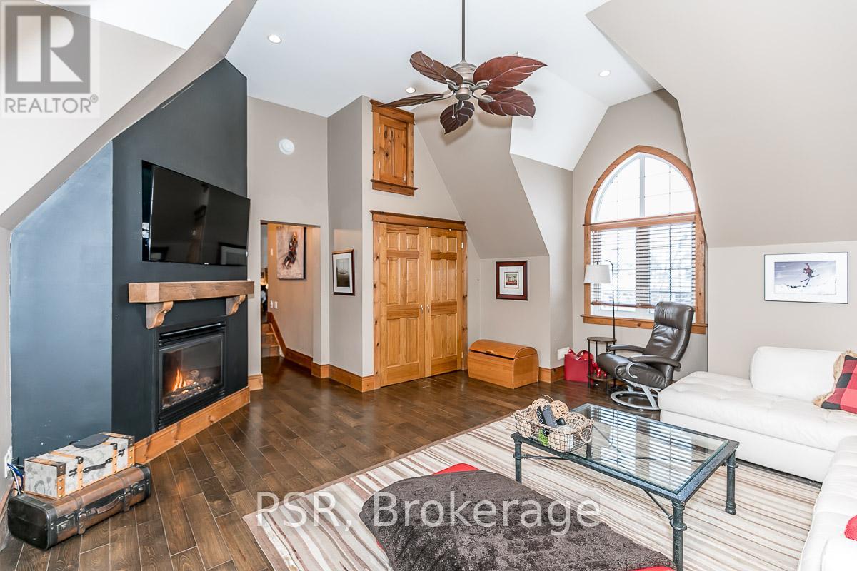 145 Snowbridge Way, Blue Mountains, Ontario  L9Y 0V1 - Photo 16 - X12430586