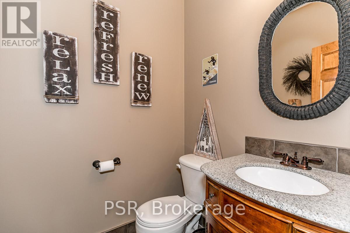 145 Snowbridge Way, Blue Mountains, Ontario  L9Y 0V1 - Photo 17 - X12430586