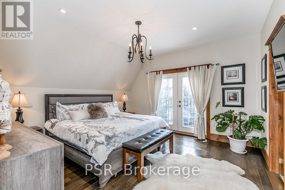 145 Snowbridge Way, Blue Mountains, Ontario  L9Y 0V1 - Photo 19 - X12430586