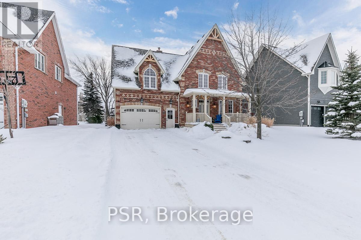 145 Snowbridge Way, Blue Mountains, Ontario  L9Y 0V1 - Photo 2 - X12430586