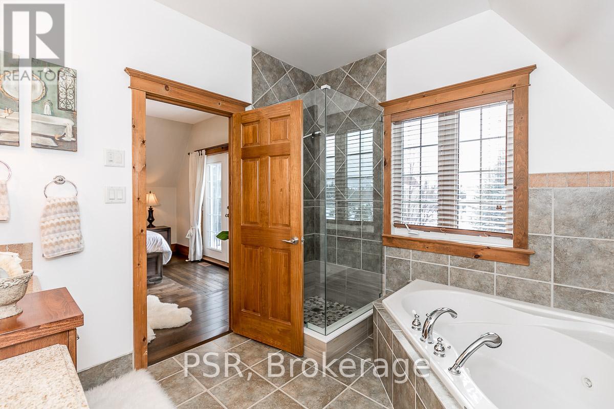 145 Snowbridge Way, Blue Mountains, Ontario  L9Y 0V1 - Photo 22 - X12430586