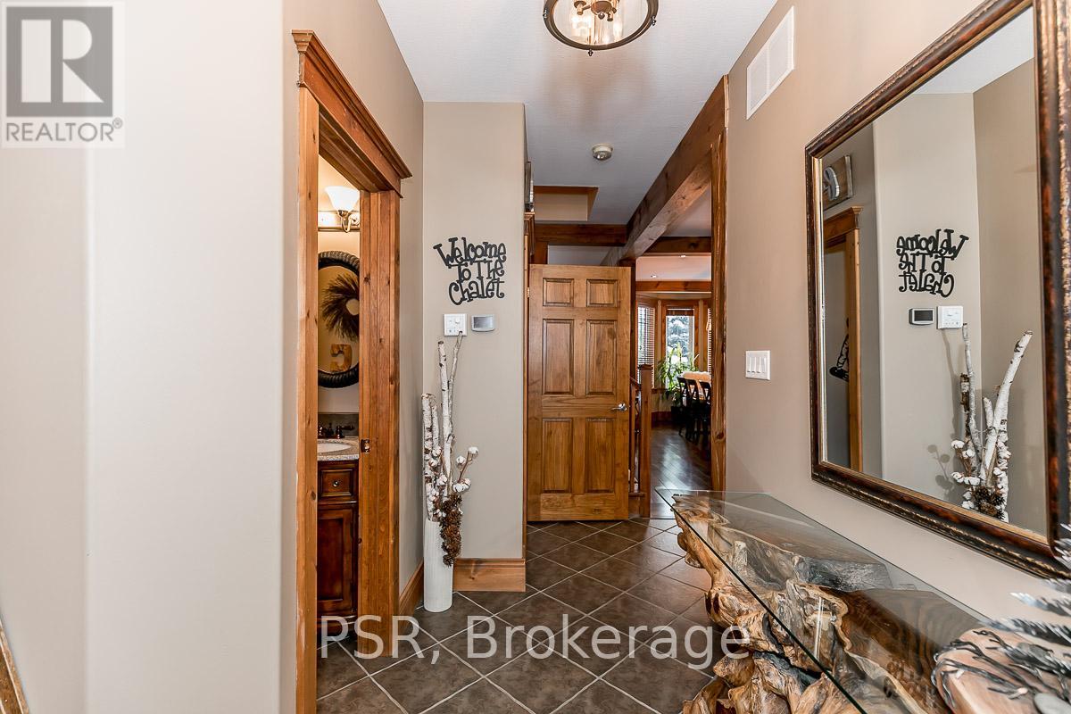 145 Snowbridge Way, Blue Mountains, Ontario  L9Y 0V1 - Photo 5 - X12430586