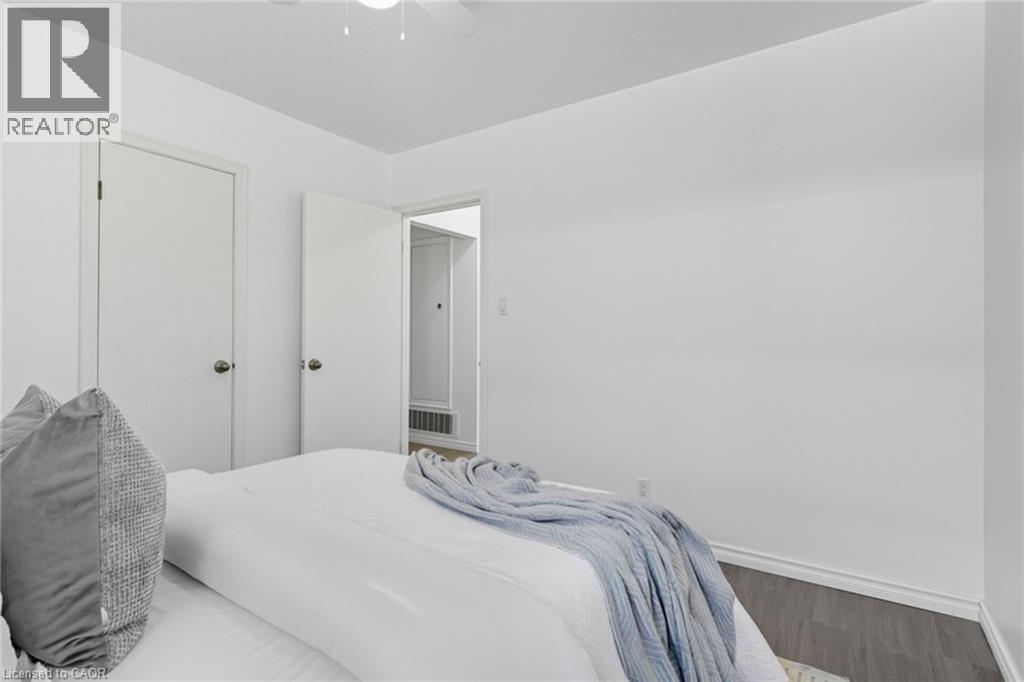 27 Broadmoor Avenue, Kitchener, Ontario  N2C 1Y6 - Photo 12 - 40769069