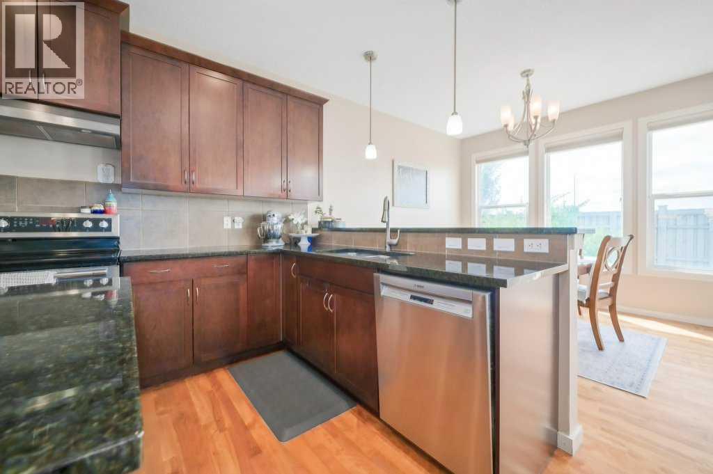 401 Mahogany Court Se, Calgary, Alberta  T3M 0T6 - Photo 7 - A2241510