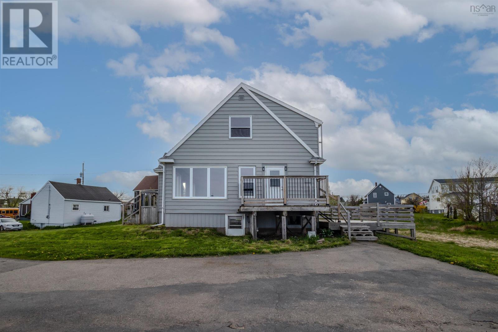 59 Cliff Street, Port Morien, Nova Scotia  B1B 1B4 - Photo 5 - 202512966